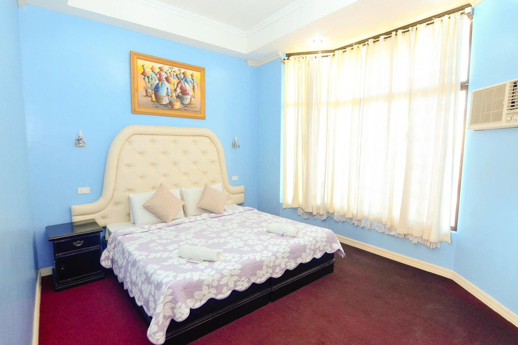 Oyo 197 Sunny Point Hotel Davao City Eksteriør billede